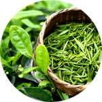 В составе капель Алковин содержится зеленый чай